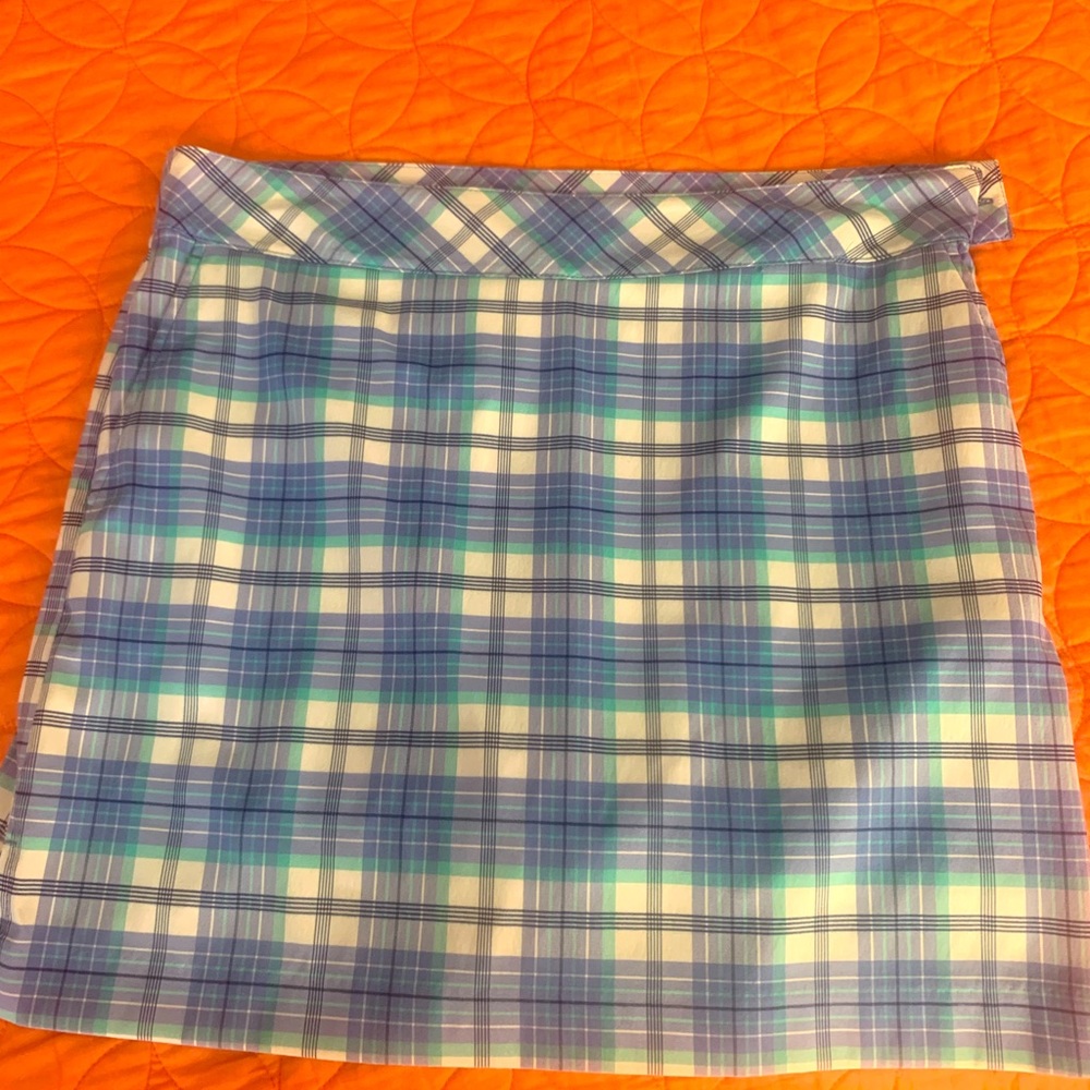 Izod Plaid Women’s Golf Skirt Size 8 Excellent condition
